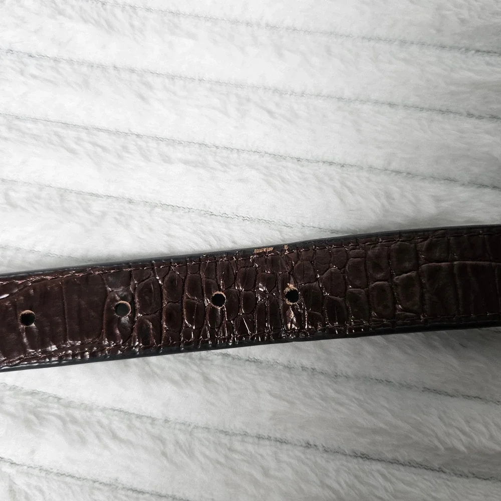 Western Leather Belt 32 Brown Croc Embossed Silver Buckle Cowboy Cowgirl Rodeo - Picture 7 of 15